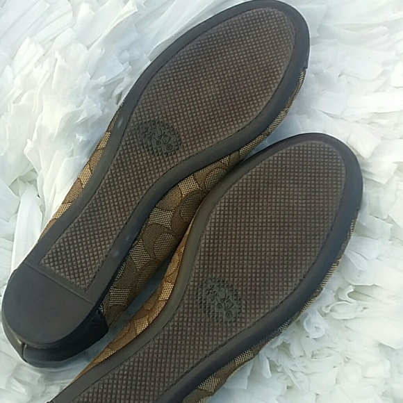 Coach Signature Ballet Flats - Picture 6 of 8